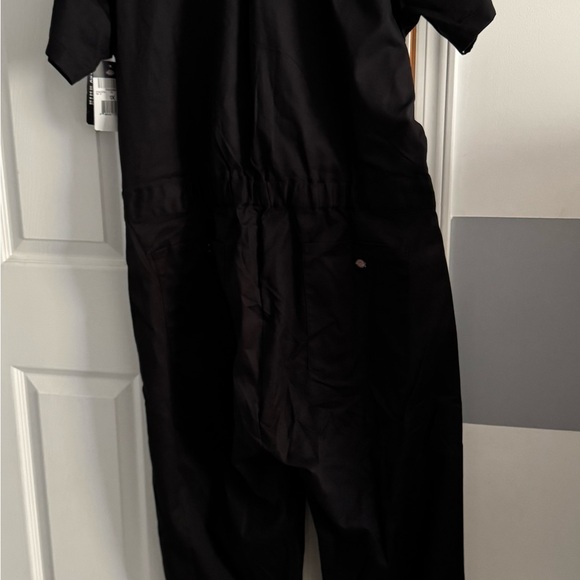 Dickies Black Short Sleeve Coverall - Picture 4 of 4
